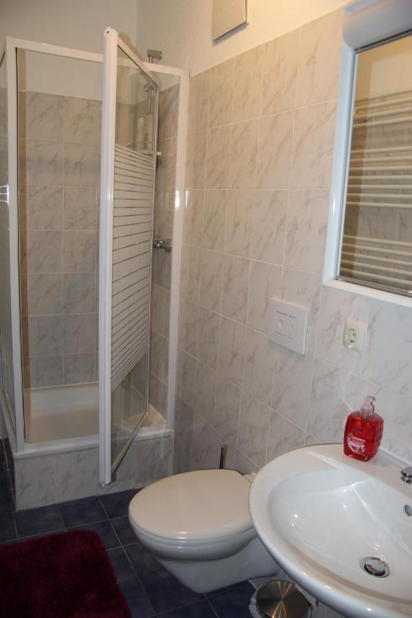 Gemütliche 2 Zimmer Wohnung - Im Herzen von Tréveris Exterior foto